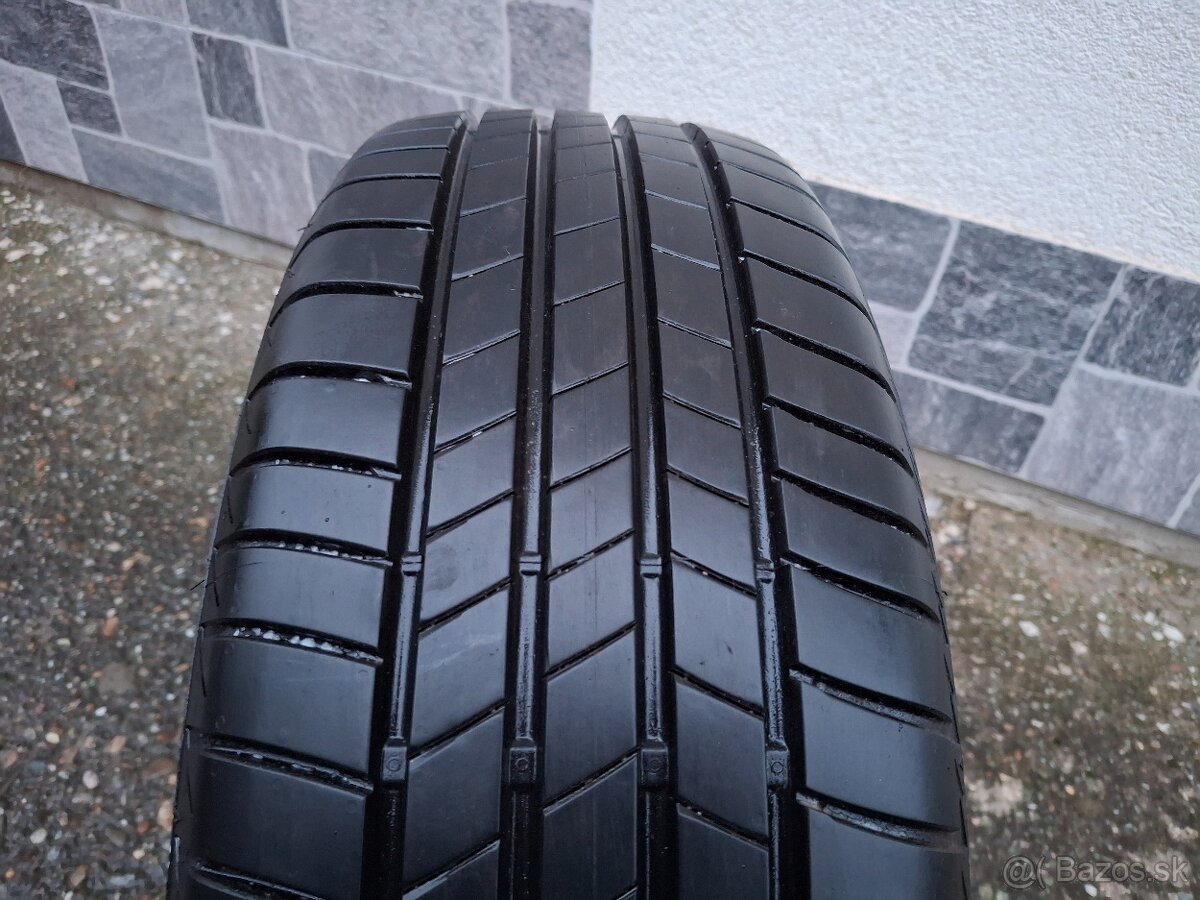 letné pneu 215/60 R17 Bridgestone 4ks, 8mm - 2