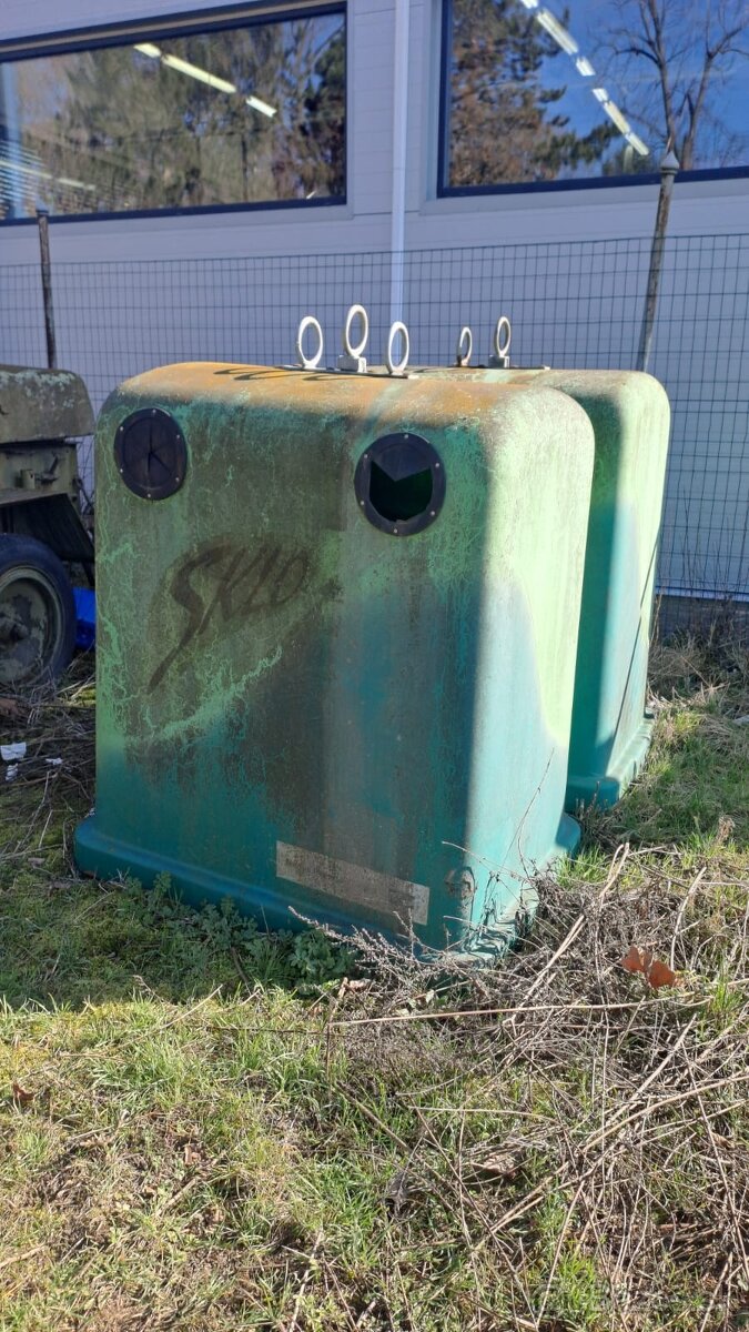 Darujem smetné nádoby za odvoz - 2