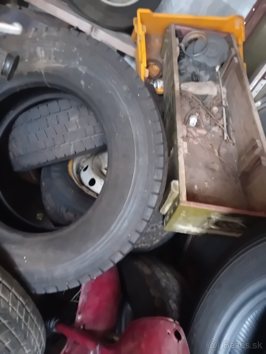 Gumi na Iveco eurocargo 75 - 2