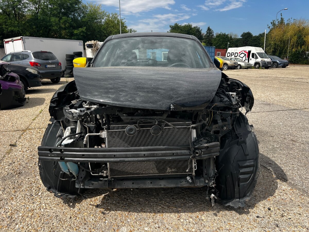 Nissan Juke 1.5 benzin 69kW - 2