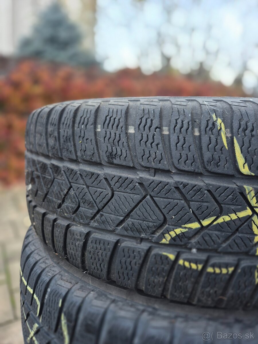 Pirelli Sottozero3 205/55 R16 aj s diskami - 2