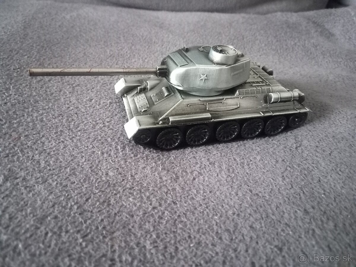 Kovový model tank T-34 - 2