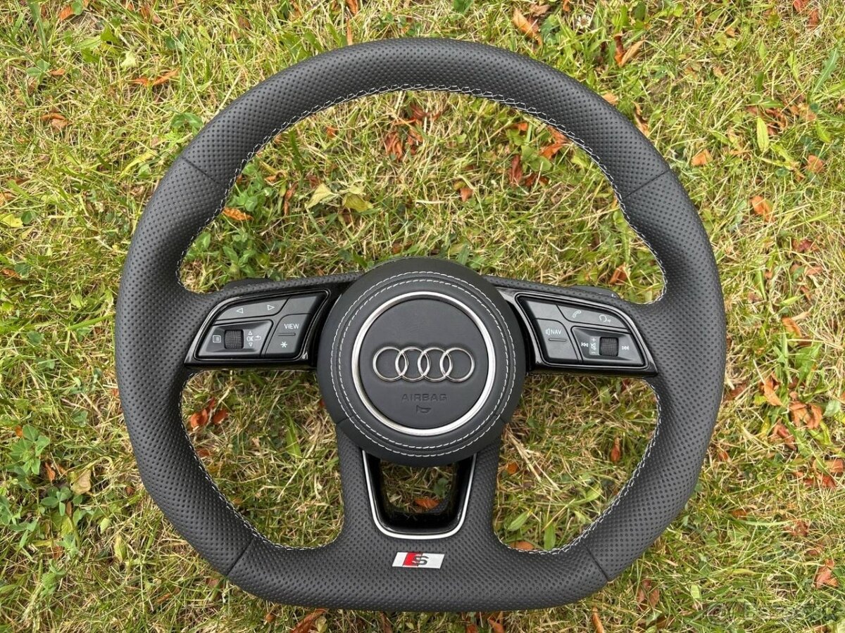 AUDI VOLANT ZKOSENY SPORTOVY + PADLA + AIRBAG - 2