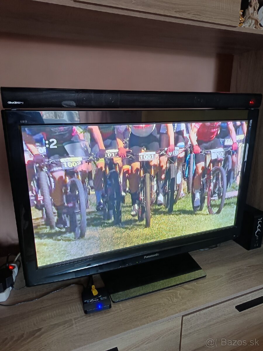 TV Panasonic VIERA - 2