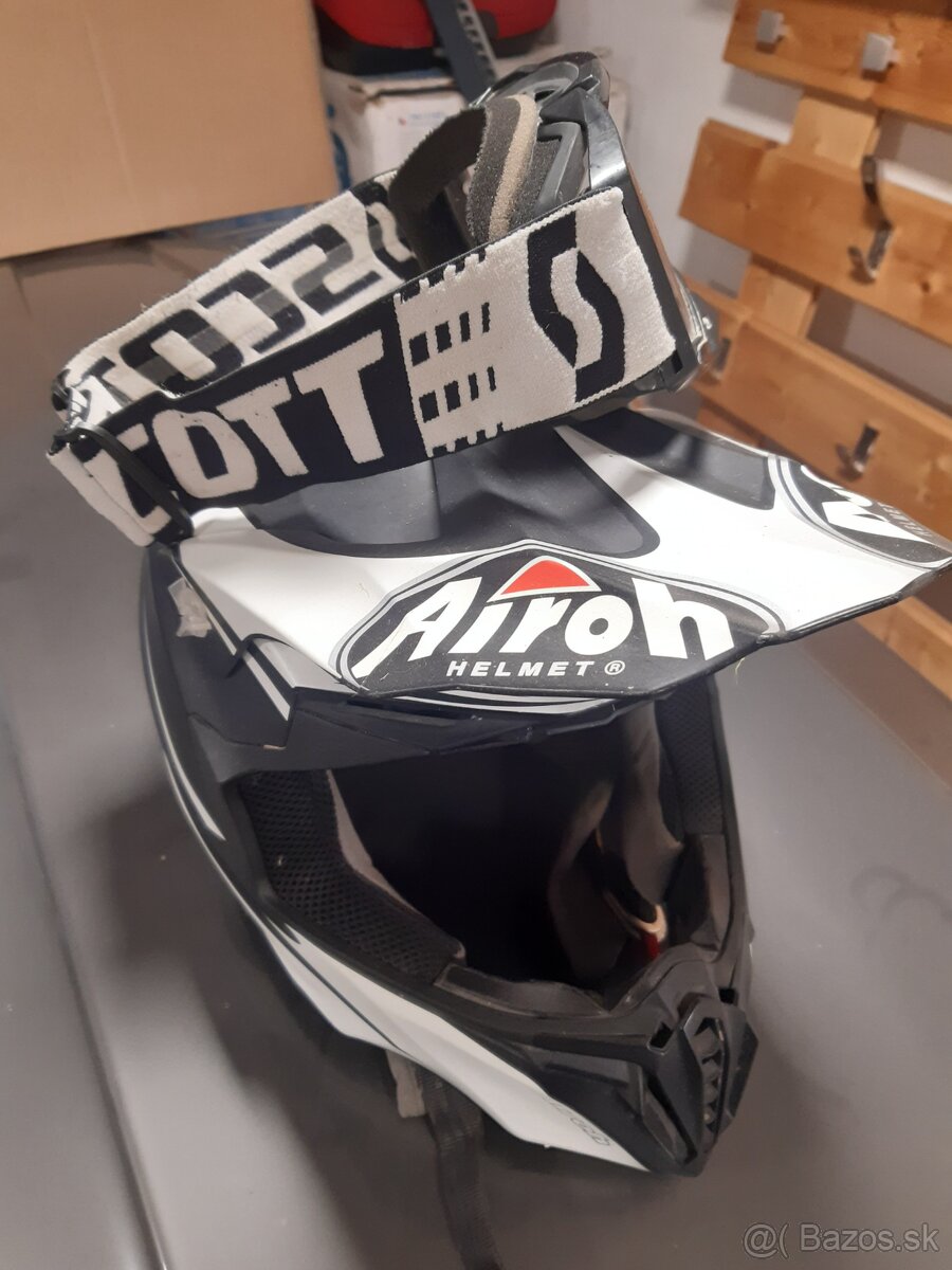 Airoh motokrosova prilba - 2