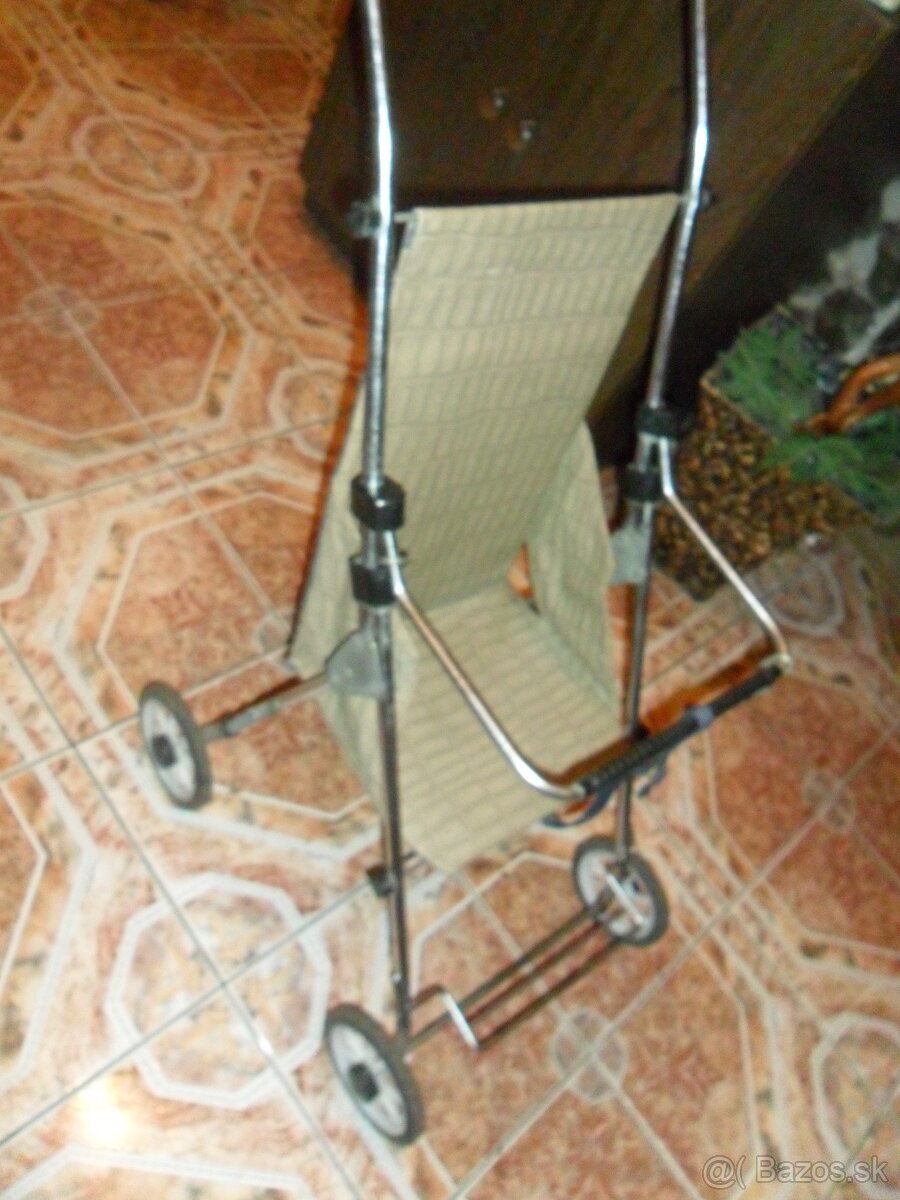 Retro-kovový športový kočík - 2