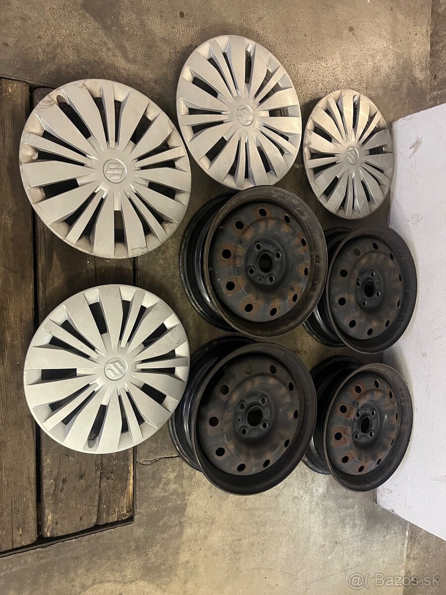 Plechace Suzuki swift R15 - 2