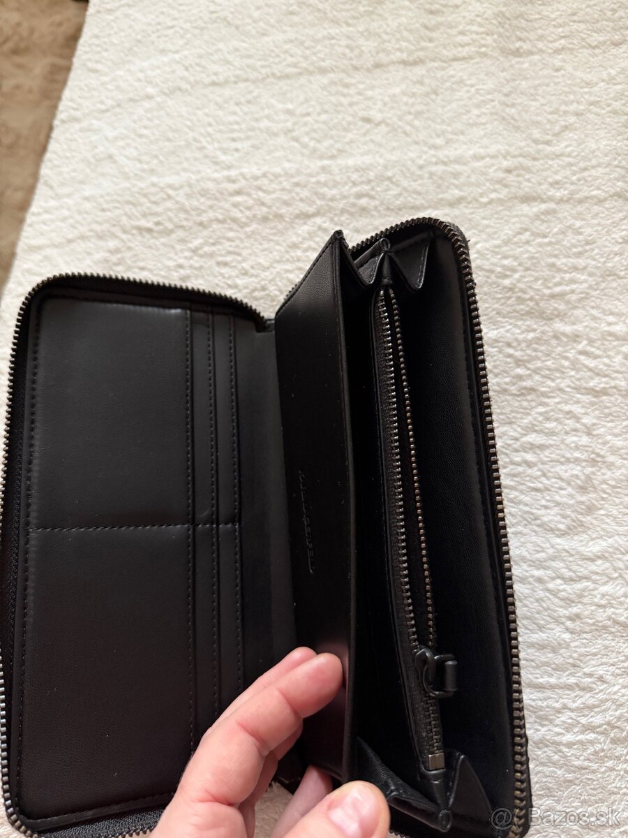 Penaženka Karl Lagerfeld - 2