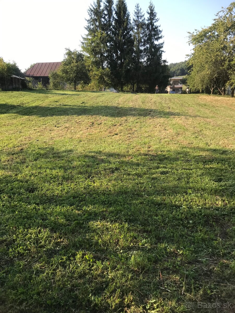 Stavebný pozemok Lomne - 2