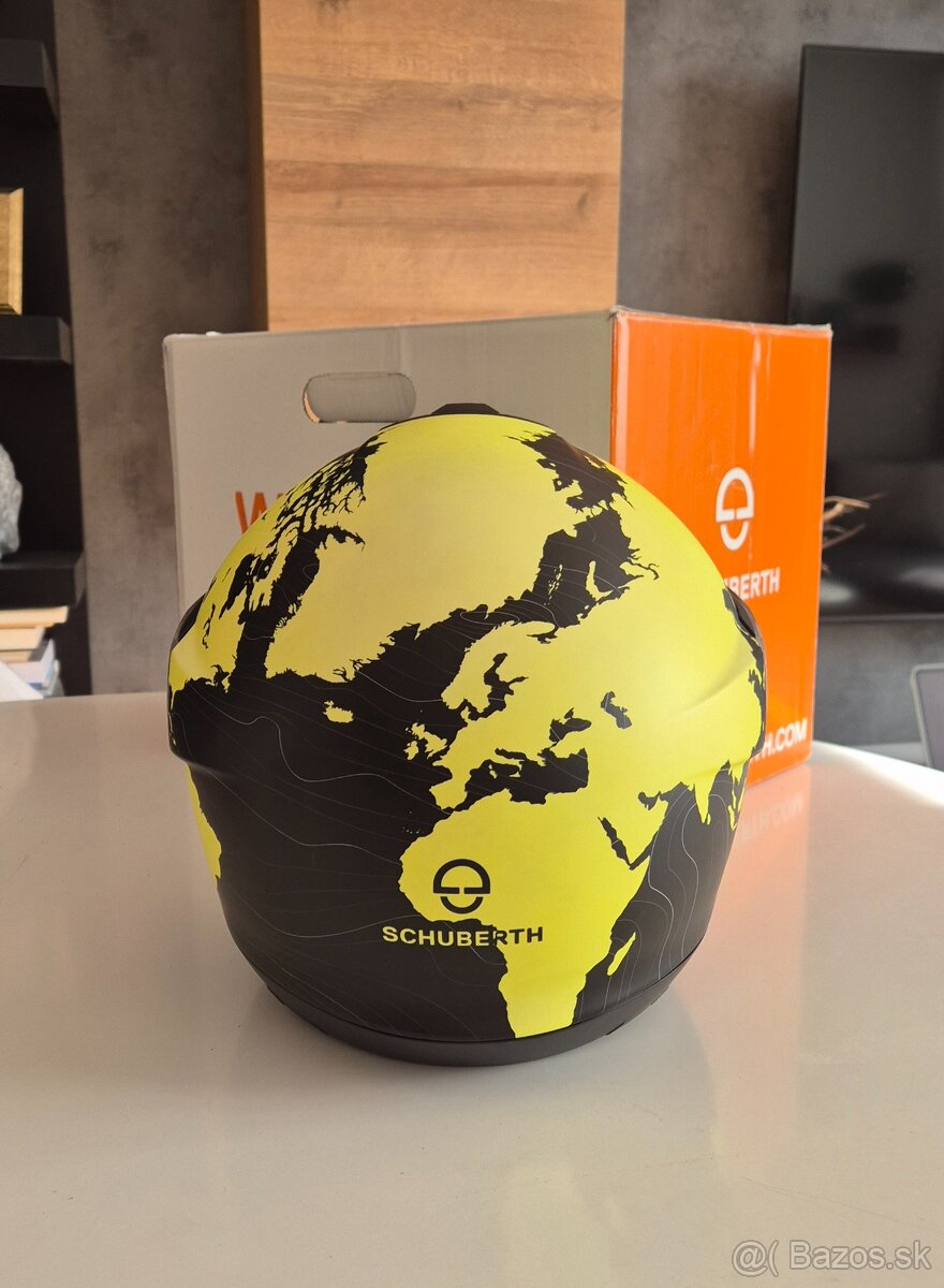 Prilba na motorku Schuberth C4 PRO, veľkosť L - 2