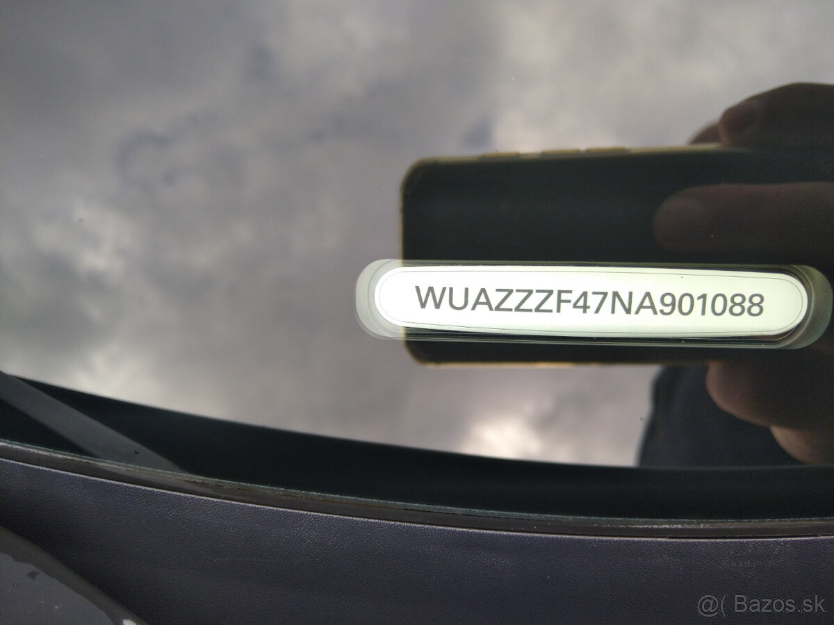 Audi RS4 r.2022 záruka Audi do 1/2027 - 2