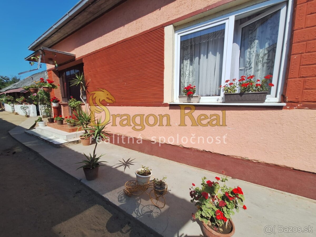 PREDAJ – Rodinný dom s veľkým pozemkom /2415m2/ – DRAHŇOV - 2