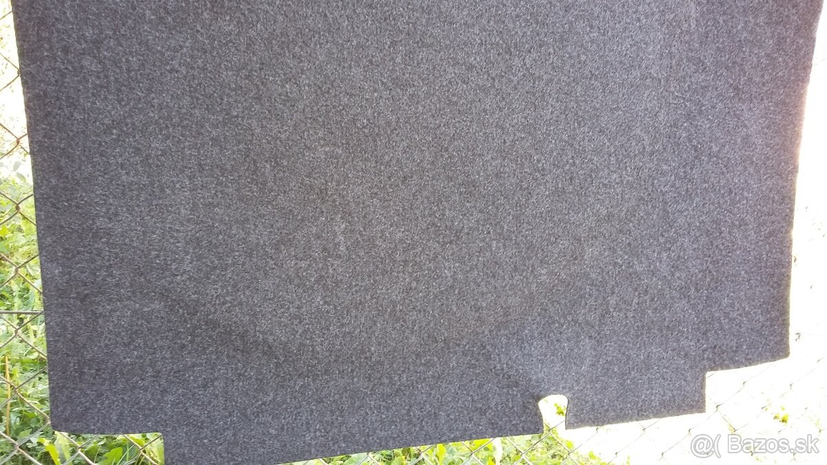 Koberec kufra Golf 4 - 2