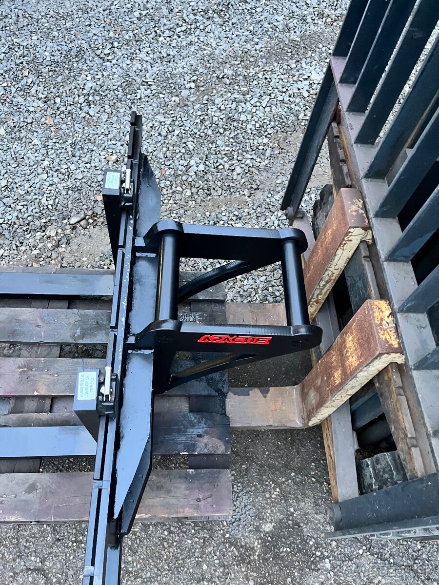 Paletové vidlice na báger - 2