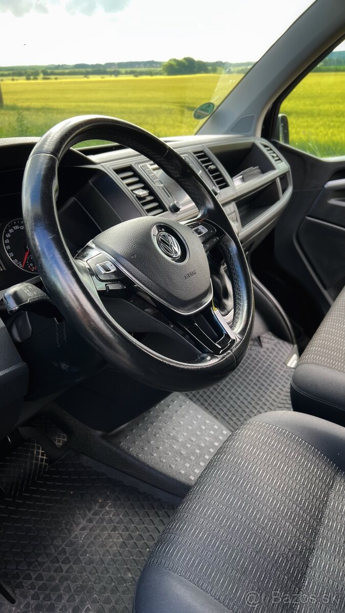 Prenájom 9 miestneho auta - 2