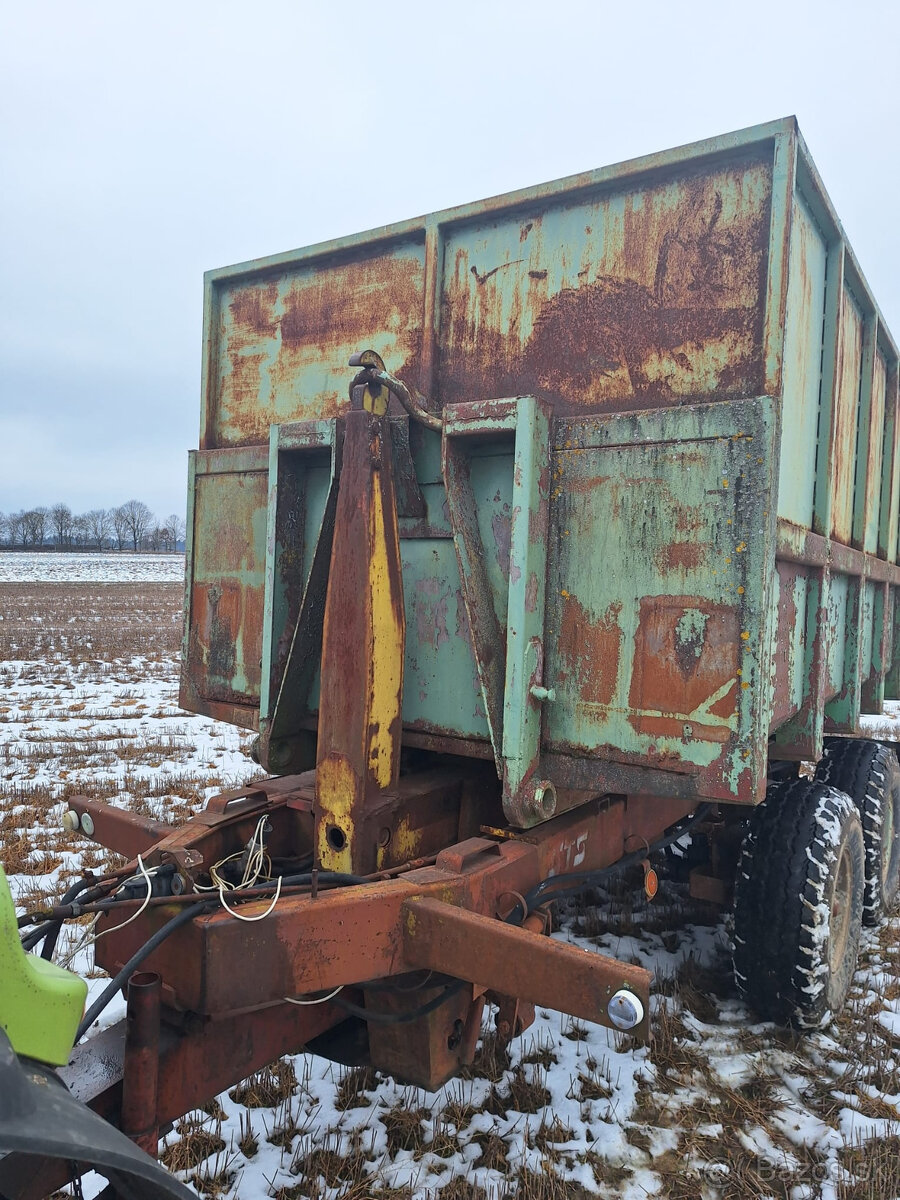 Nosič kontajnerov - 2