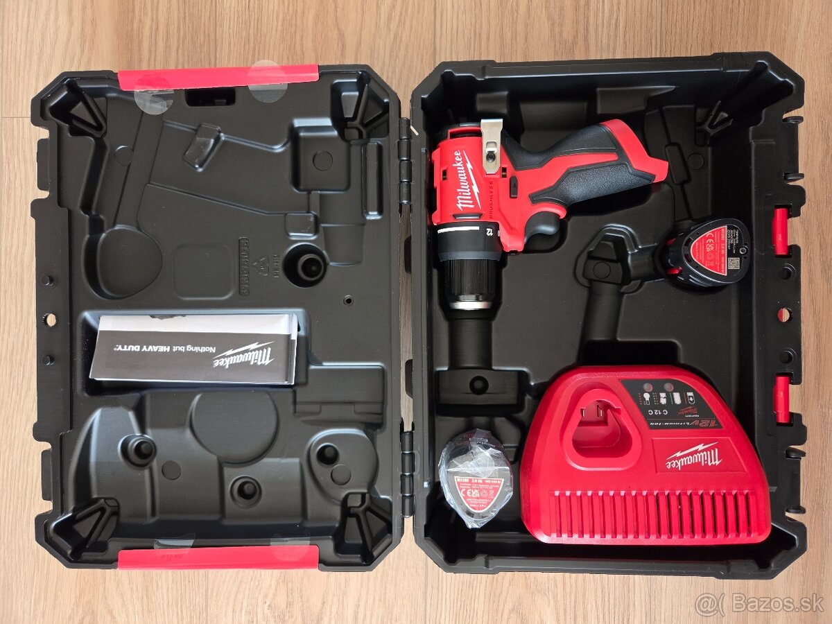 Milwaukee M12 BLDDRC-202C vrtacka - 2
