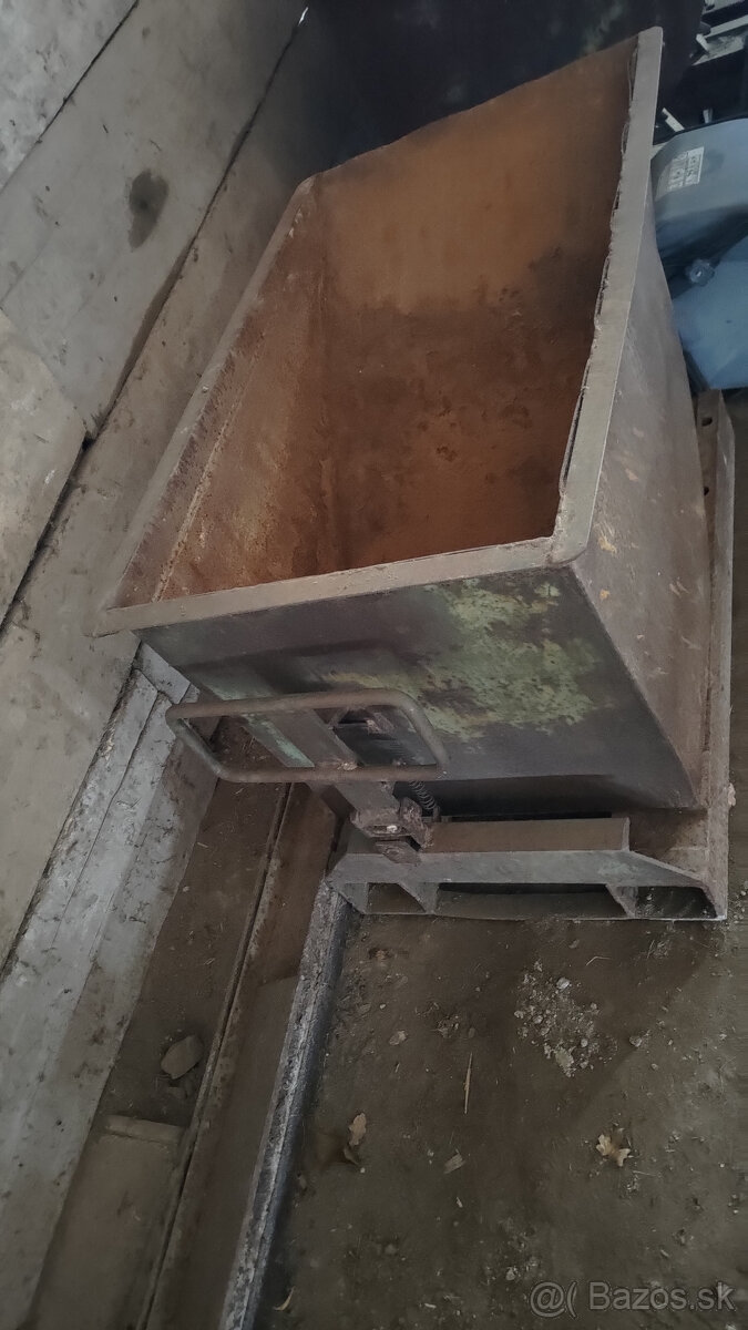 Výklopný kontajner - 2