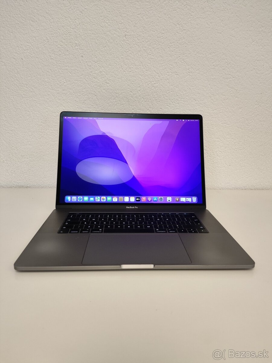 Apple MacBook Pro 15 (2017) A1707 | Intel Core i7 • 16 GB RA - 2