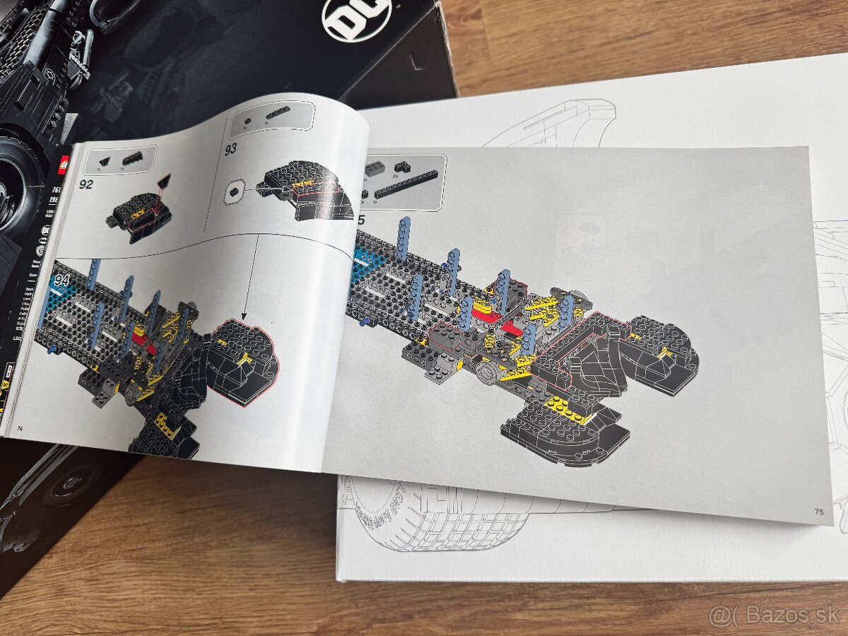 LEGO 1989 Batmobile - 76139 - 2
