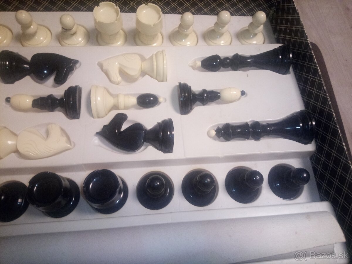 Retro ceskoslovenske sachy - 2