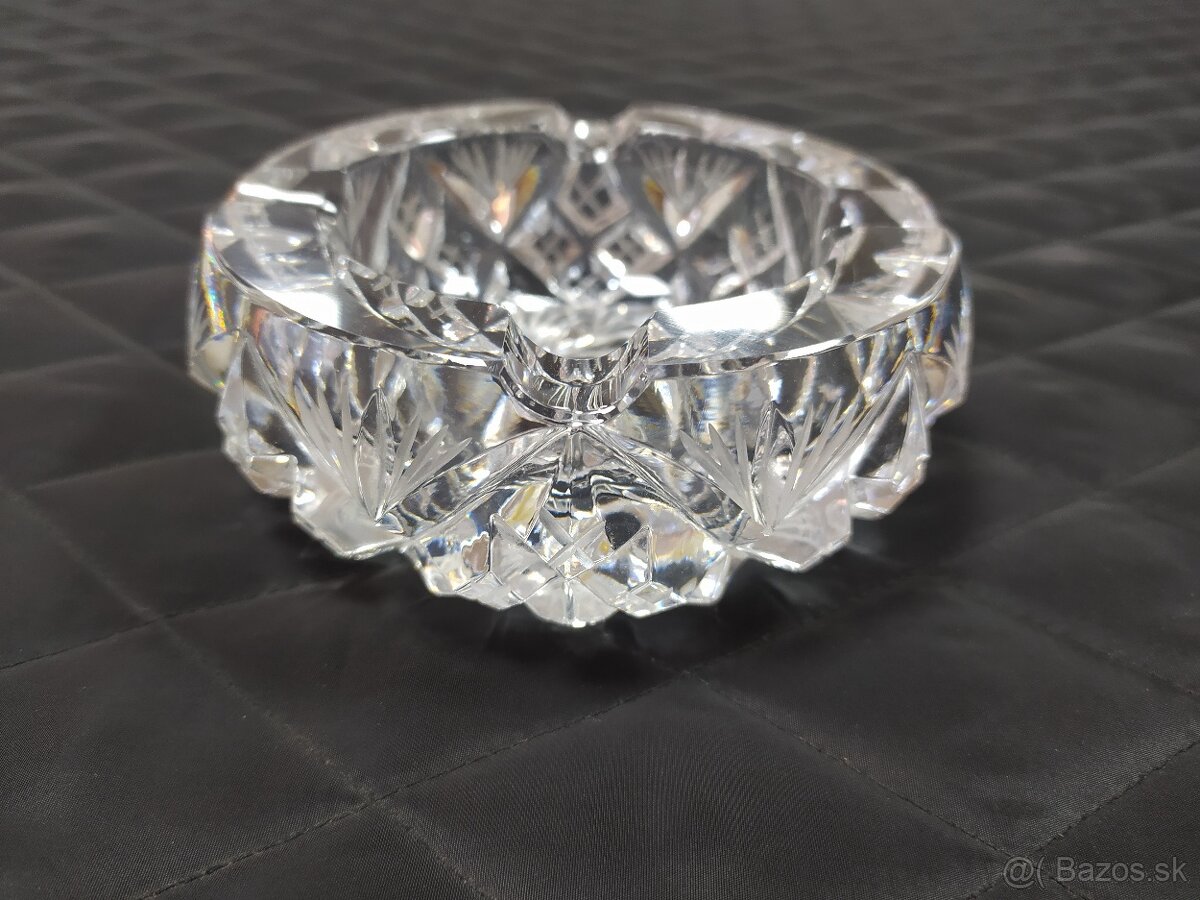 Popolnik skleneny bruseny - 2