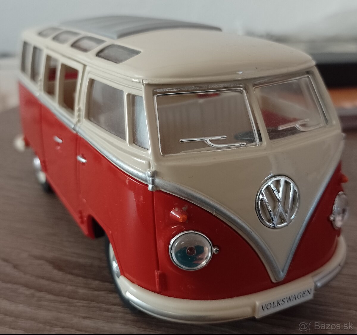 Predám Volkswagen T1 a Trabant 601 1:24 - 2