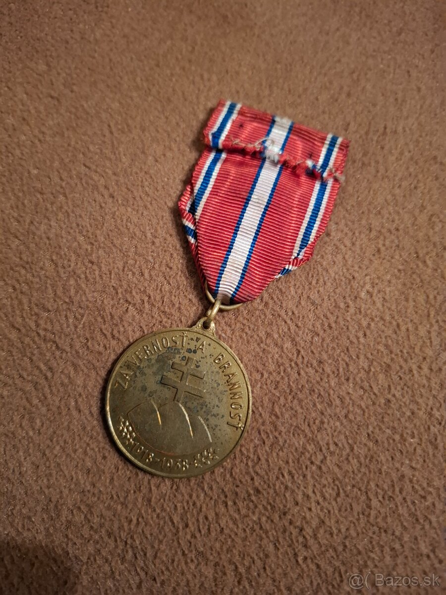 Medaila Za vernosť a brannosť 1918-1938 - 2