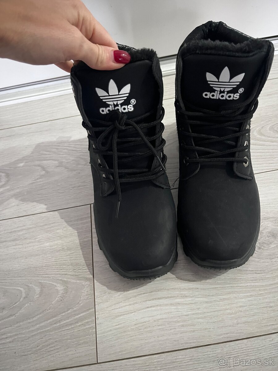 Dámske zimné topánky Adidas - 2