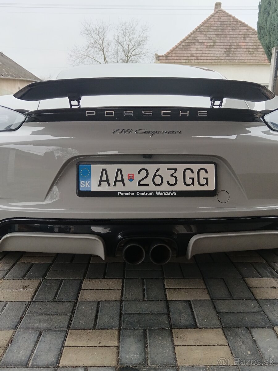 Porsche cayman 718 - 2