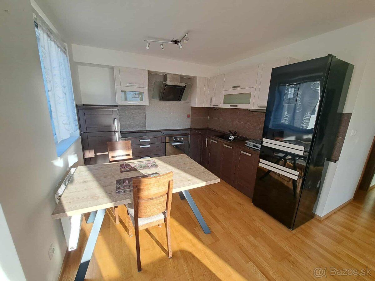 2 izbový byt s balkónom, Martin Ľadoveň - 2