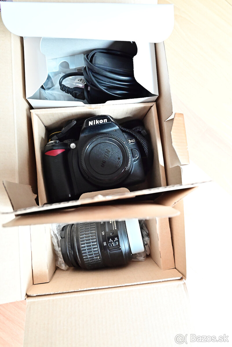 Nikon D40 + Nikkor 18-55 - 2