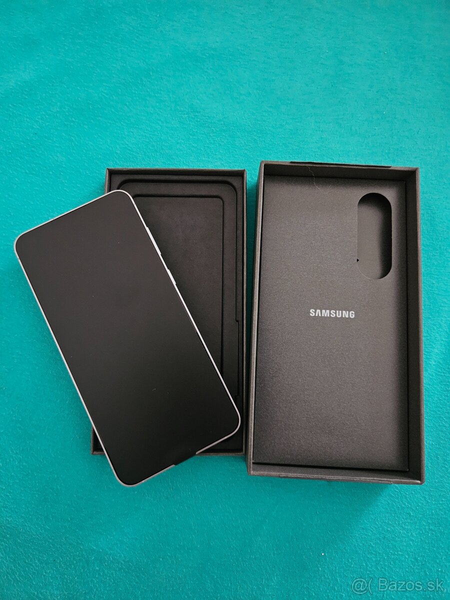 Samsung galaxy S25 FE - 2