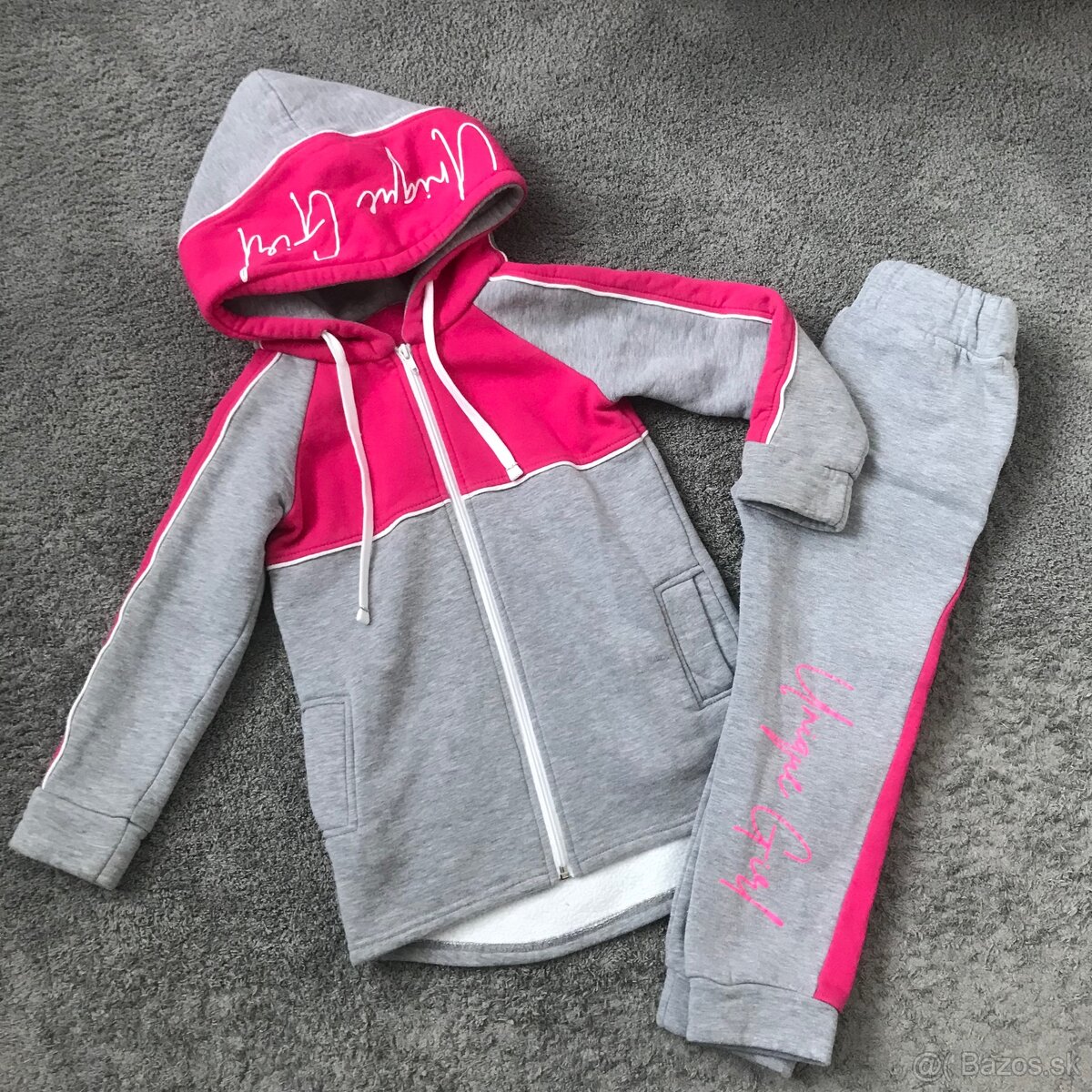 tepláková súorava Unique v. 110/116 - 2