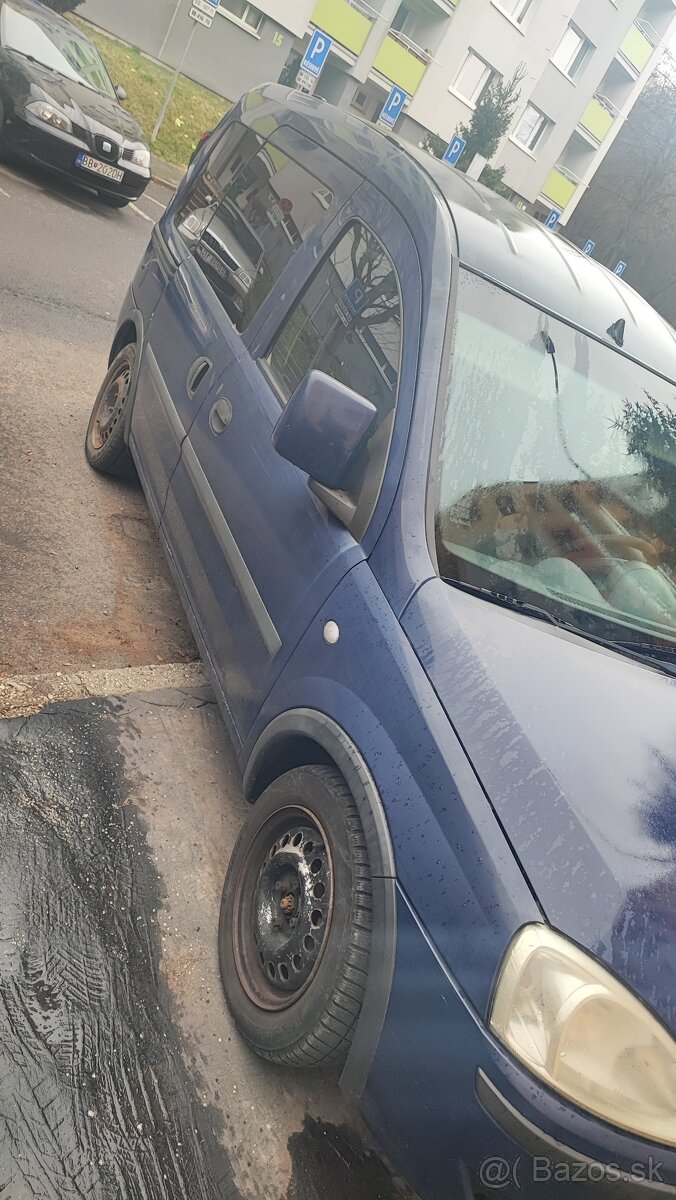 Opel combo 1.4 2009 - 2