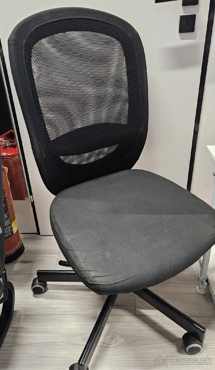 Kancelarska stolicka Ikea Flintan - 2