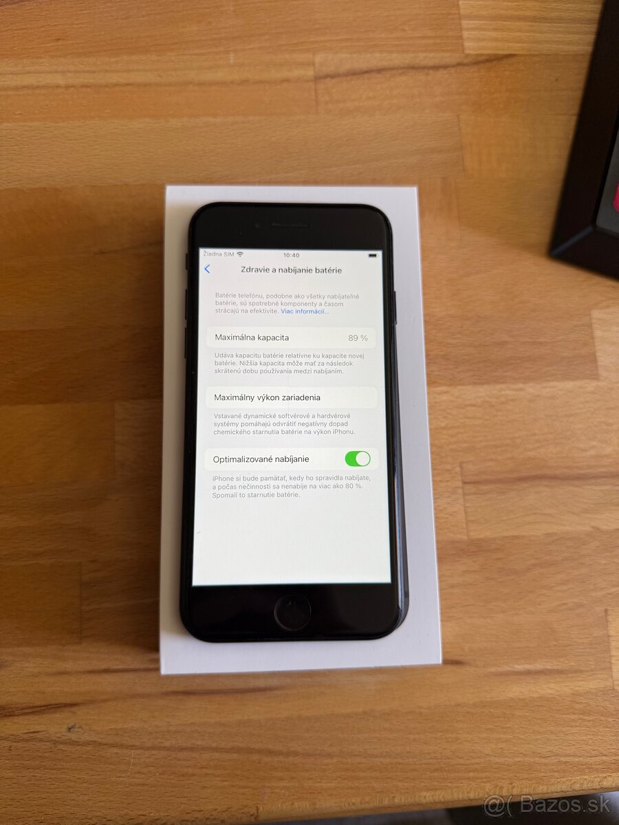 Apple iPhone SE 2020 64GB - 2