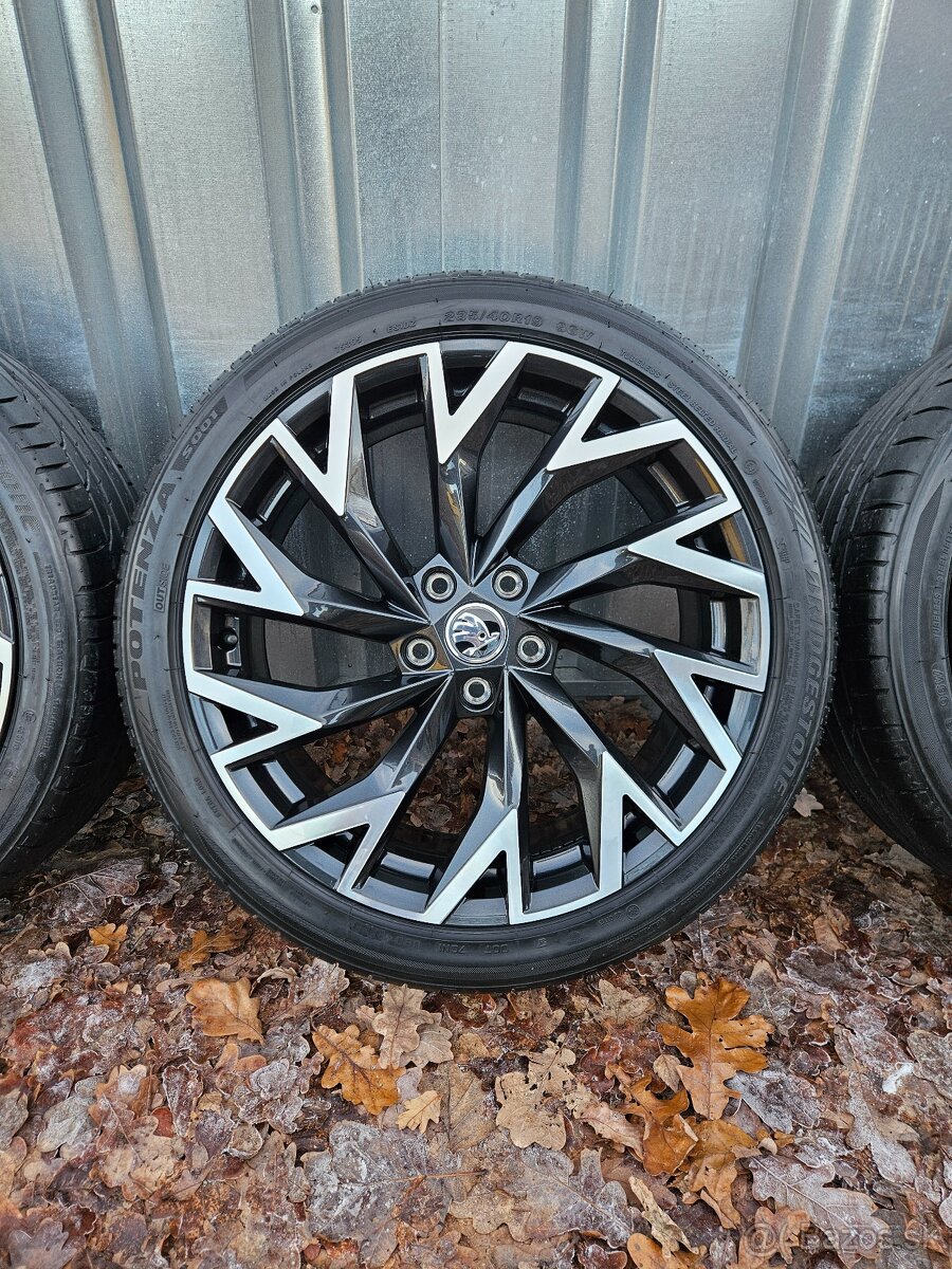 Letní alu kola Helix 19" Škoda Superb 235/40 R19 - 2