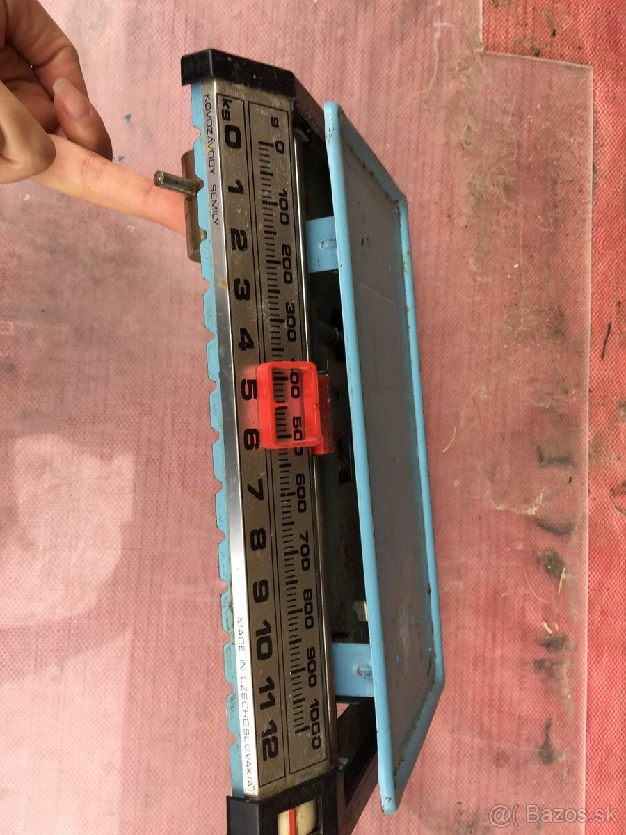 Predám lacno starožitné váhy- perfektný stav - 2