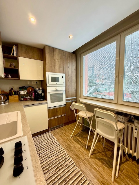 Na predaj kompletne zrekonštruovaný 3 izbový byt - 2