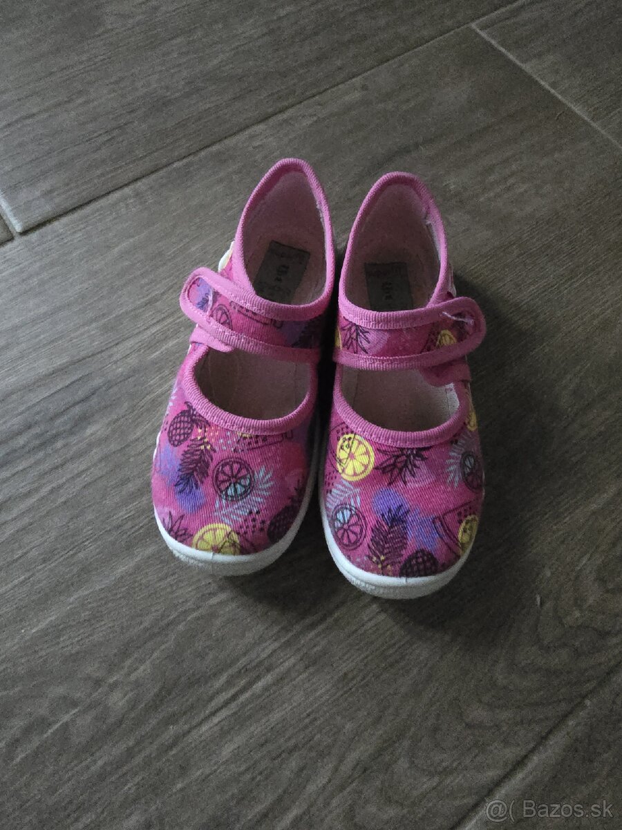 Predám nové papučky č. 24 značka Superfit - 2