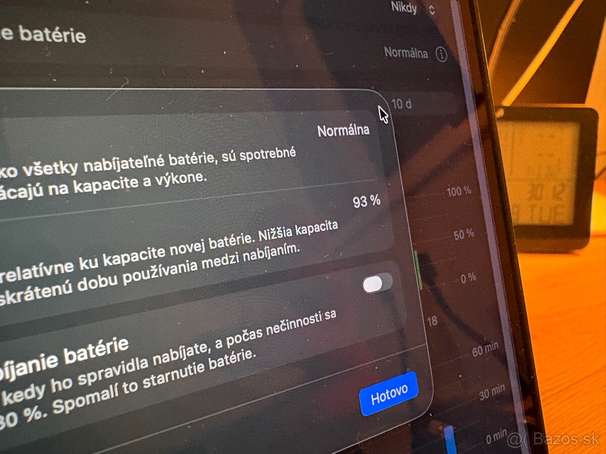 MacBook m2 pro 16”, bez skrabancov, 93% batéria - 2