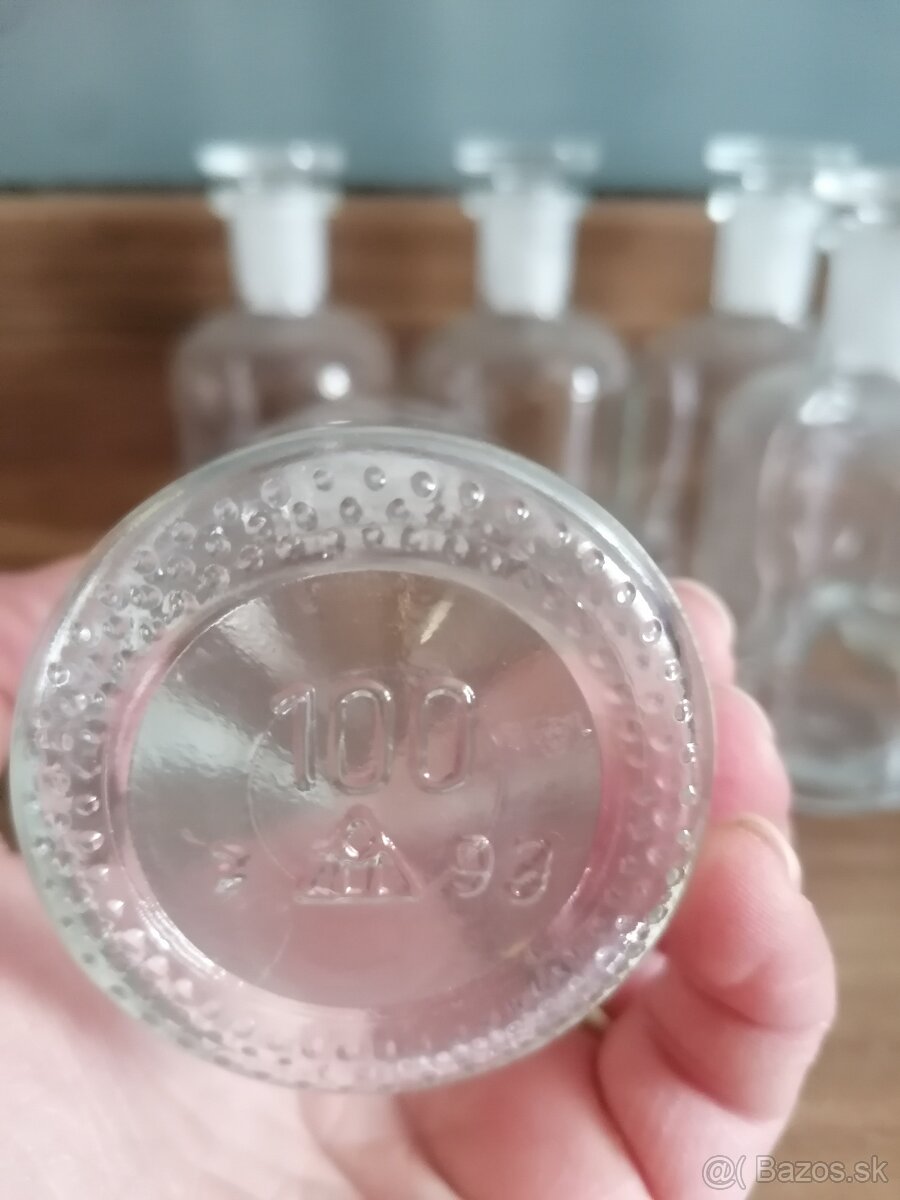 Sklenené fľašky - 2