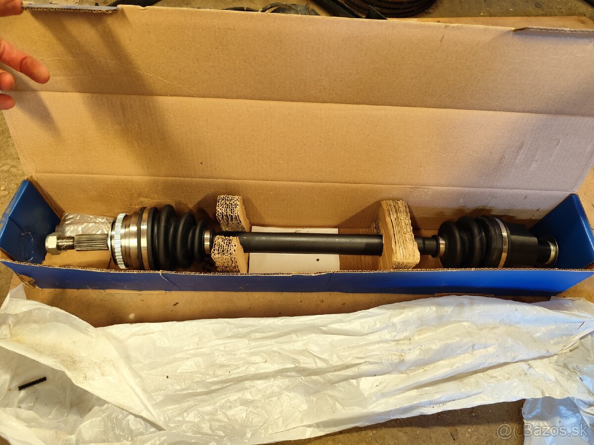 GSP poloos pravá Renault Megane - 2