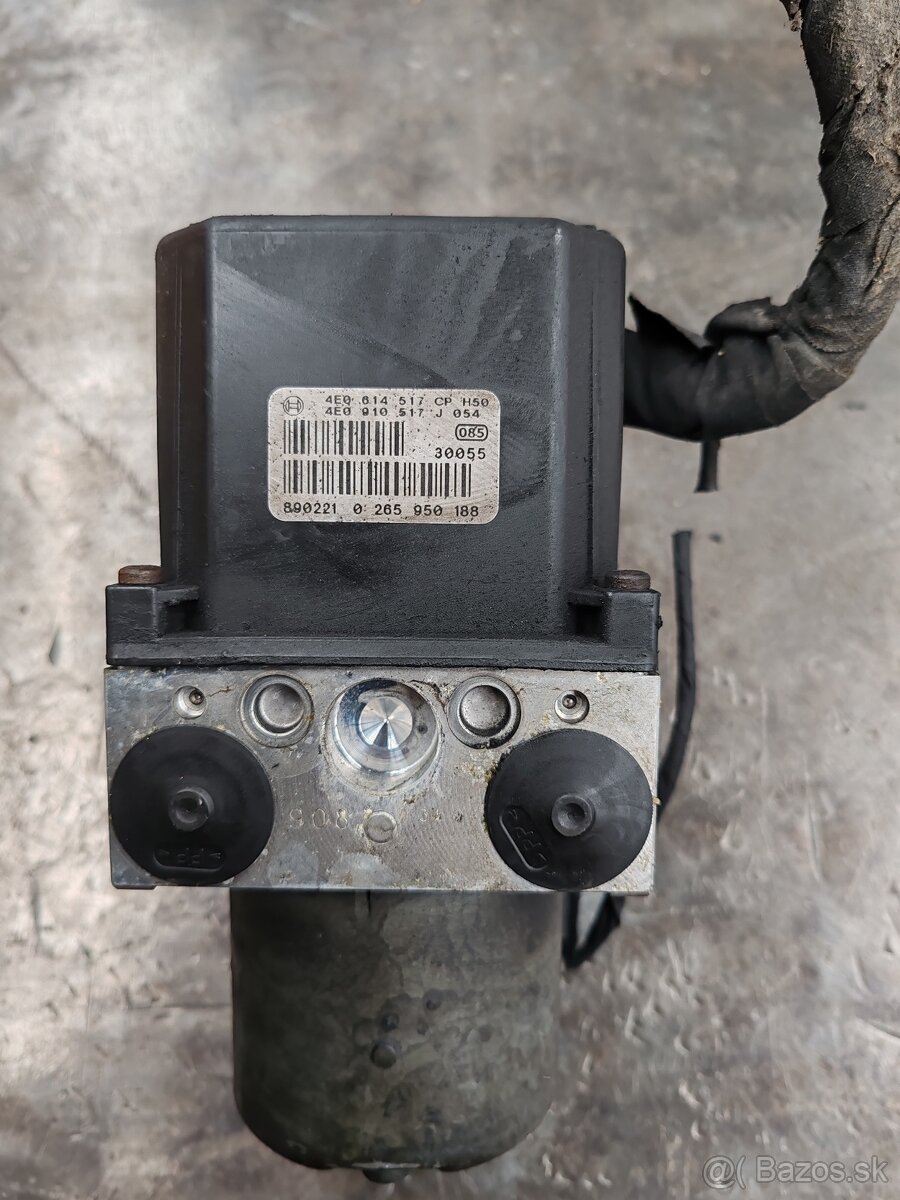 Audi A8 D3 ABS kocka 4E0614517CP - 2