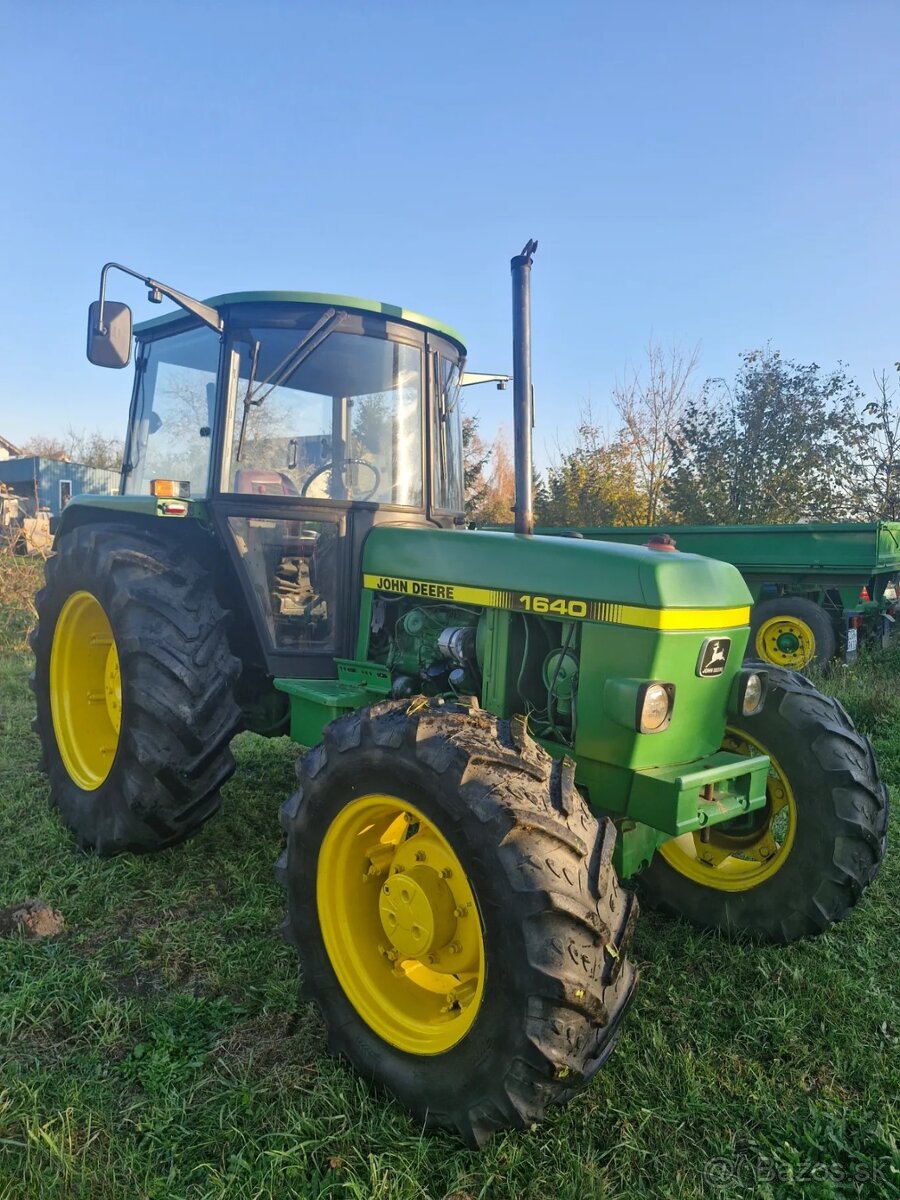John Deere 1640 - 2
