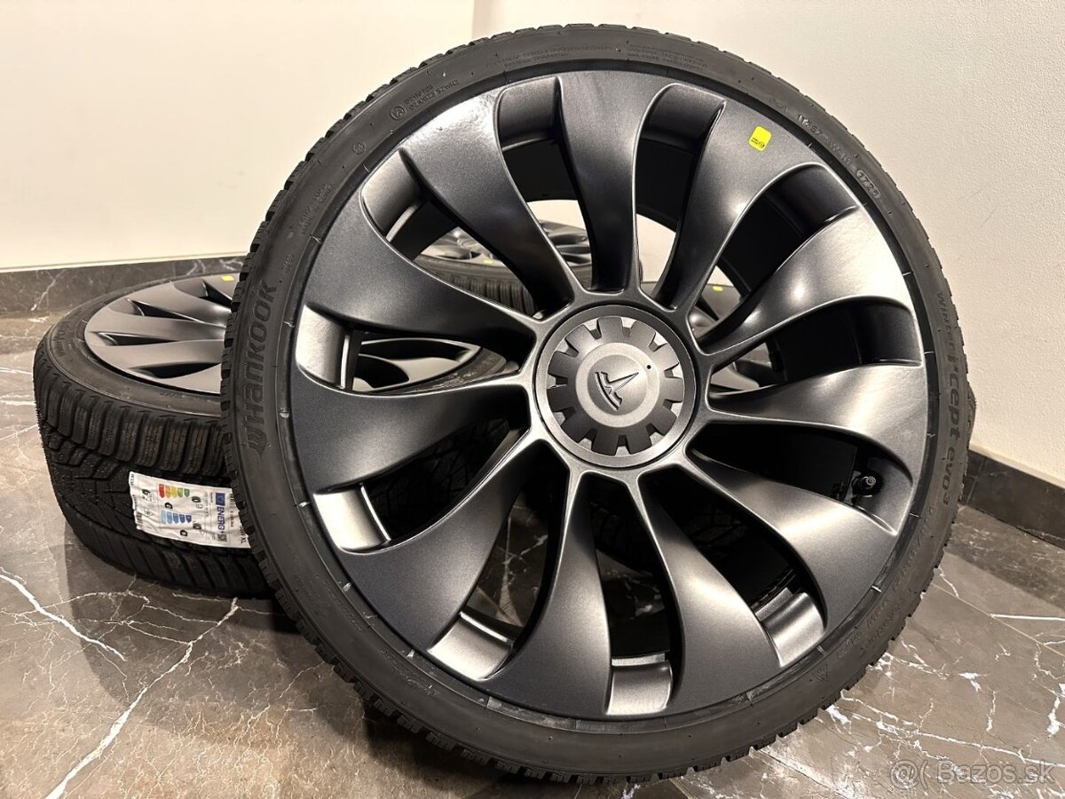 zimní Original alu kola Model Teslar21 Model Y - 2