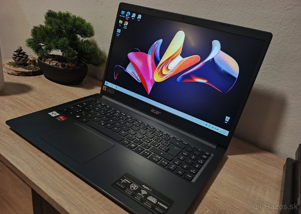 Notebook - Acer, Athlon Silver, 8Gb 512 SSD Windows 11 - 2