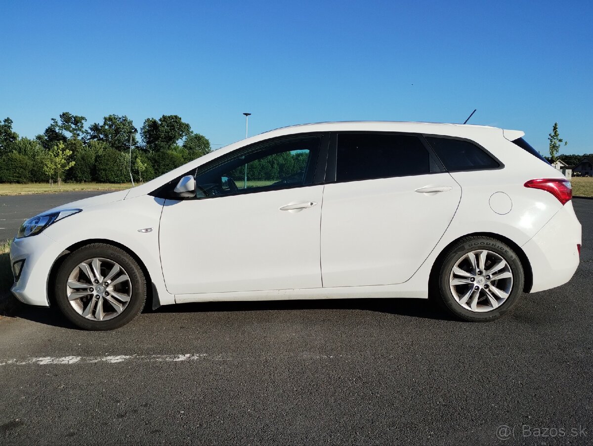 Hyundai i30 cw 1.6 crdi - 2