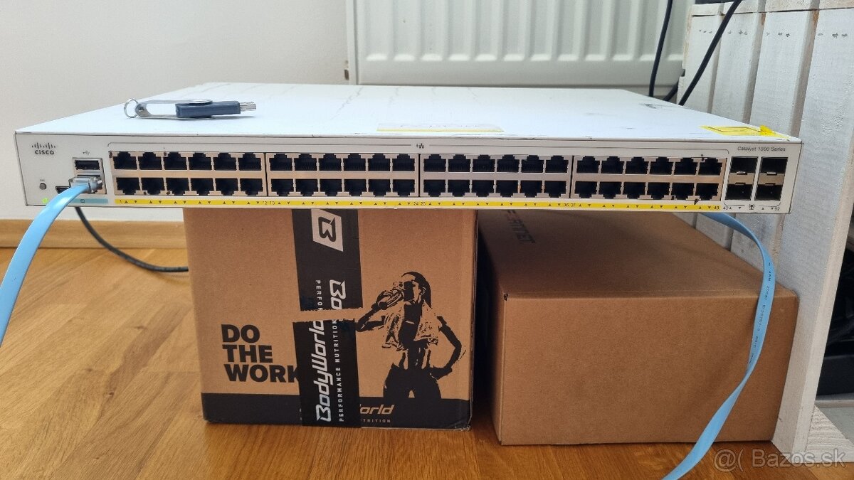 switch Cisco Catalyst C1000-48P-4G-L POE - 2